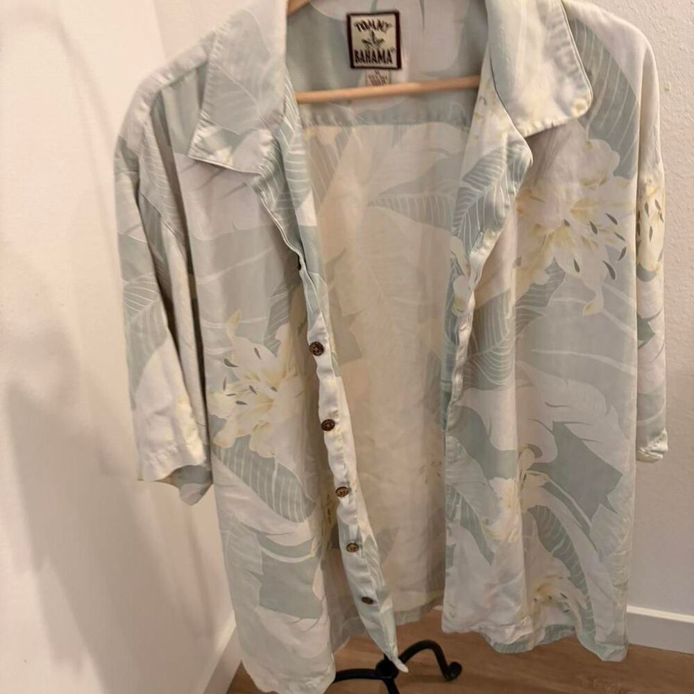 Tommy Bahama 100% Silk Tropical Floral Camp Shirt XL Navy Blue